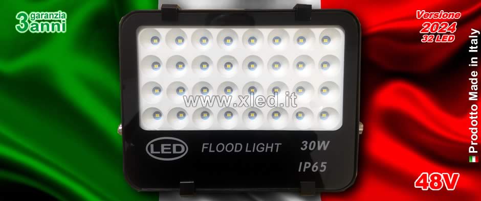 Proiettore LED da esterno IP65 SMART NRG 30 48VDC - 2024 - Made In Italy by McMANTOM-XLED Milano